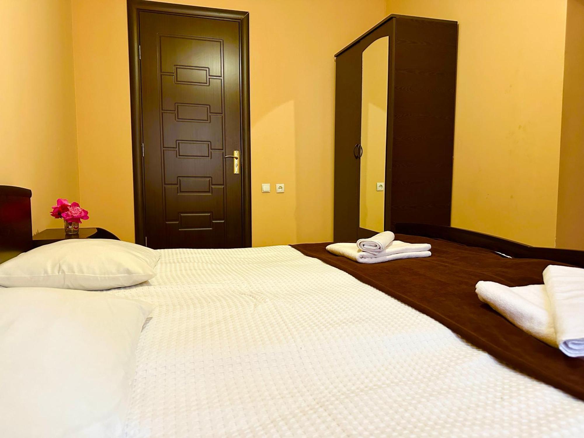 Mziuri Guest House Μέστια Εξωτερικό φωτογραφία