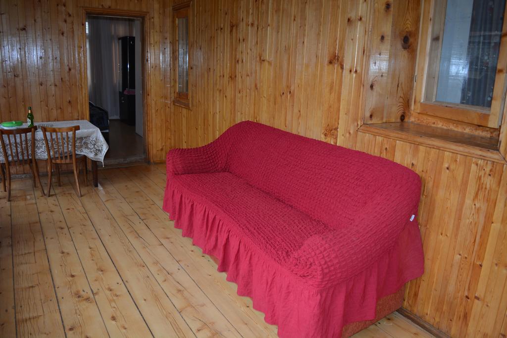 Mziuri Guest House Μέστια Εξωτερικό φωτογραφία