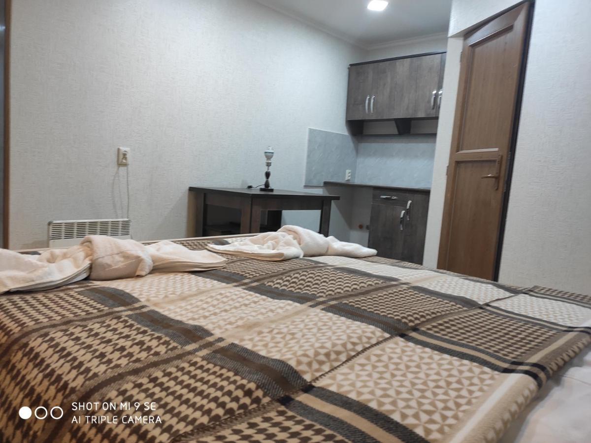Mziuri Guest House Μέστια Εξωτερικό φωτογραφία