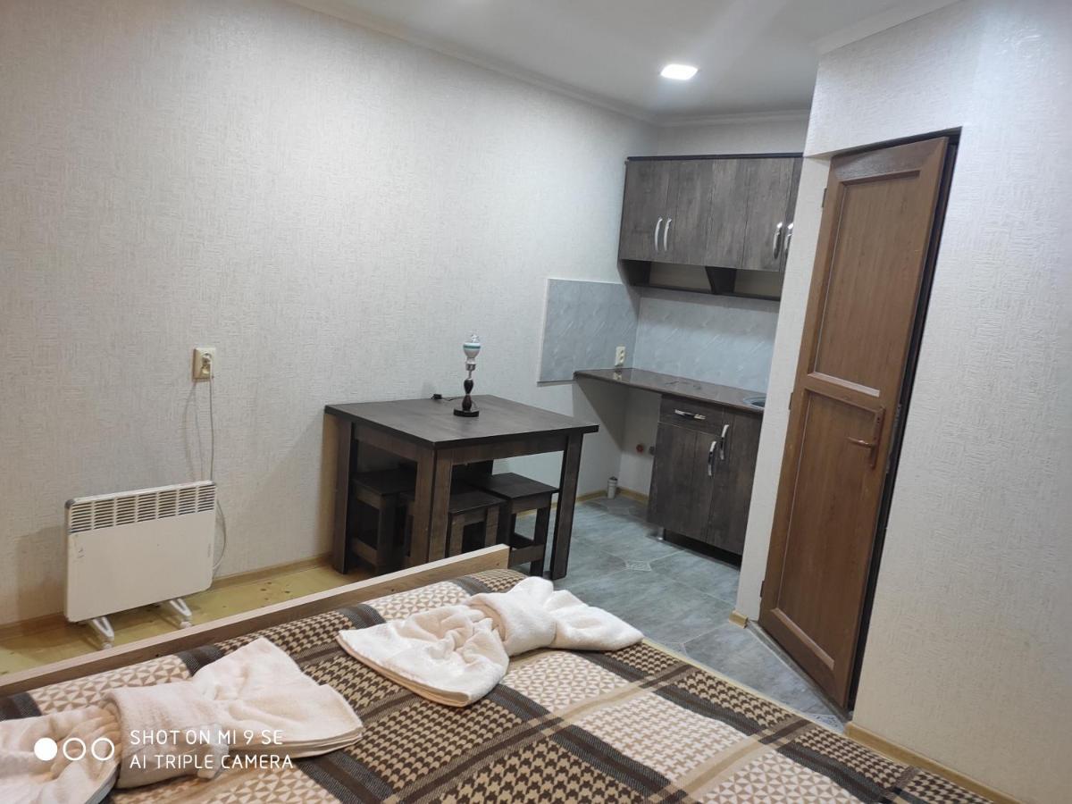 Mziuri Guest House Μέστια Εξωτερικό φωτογραφία