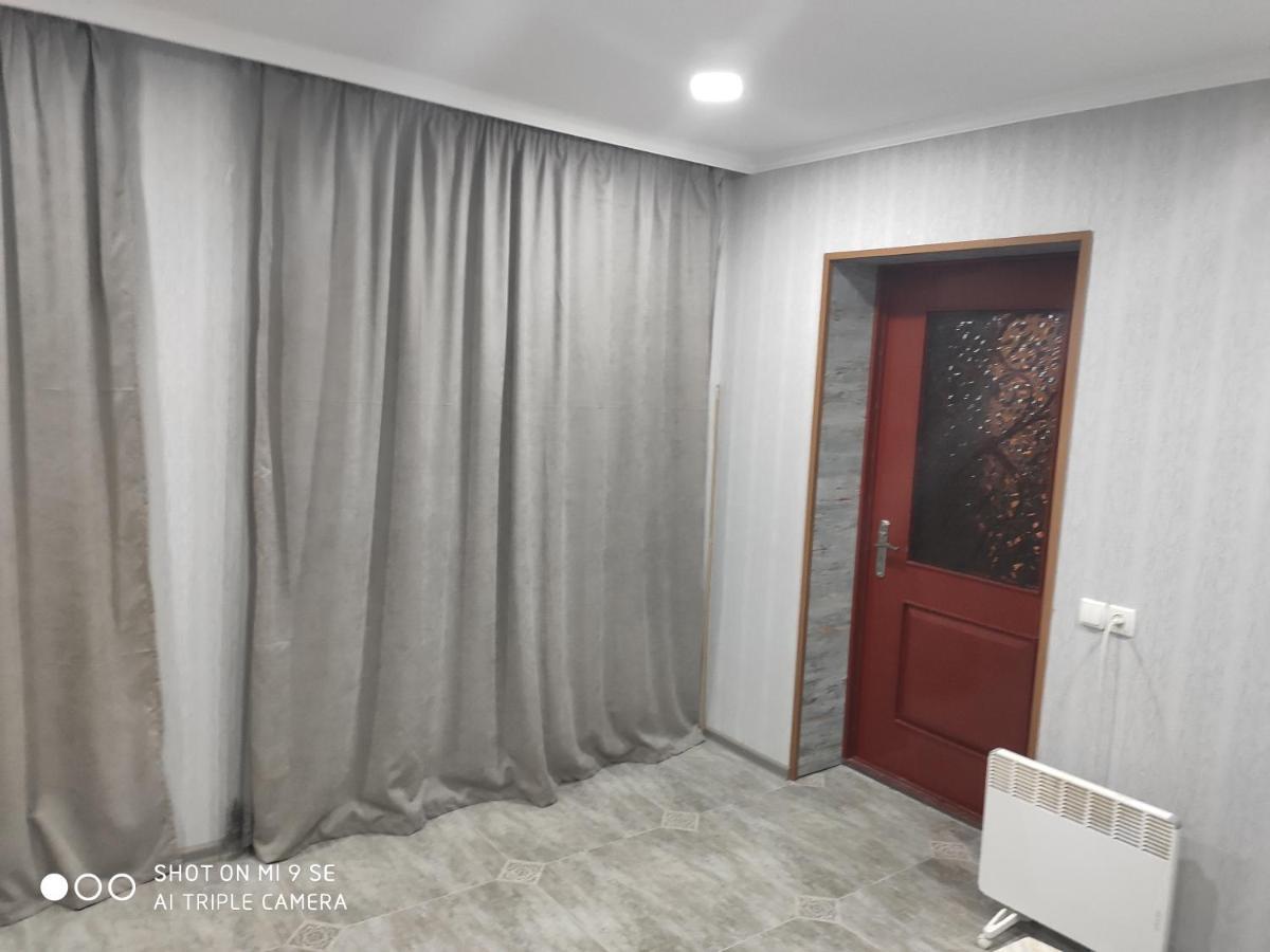 Mziuri Guest House Μέστια Εξωτερικό φωτογραφία
